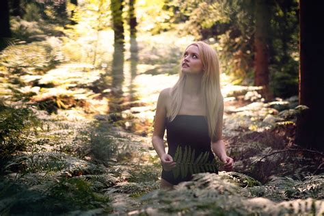 Fond d écran lumière du soleil forêt femmes la nature herbe la photographie printemps