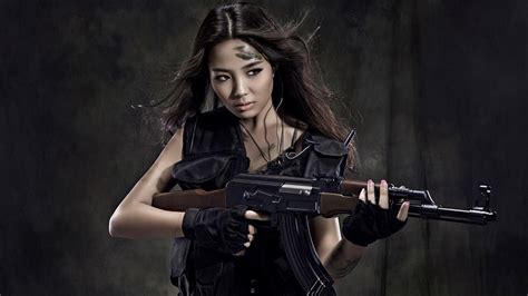 Girls Guns HD Wallpapers Background Images Wallpaper Abyss