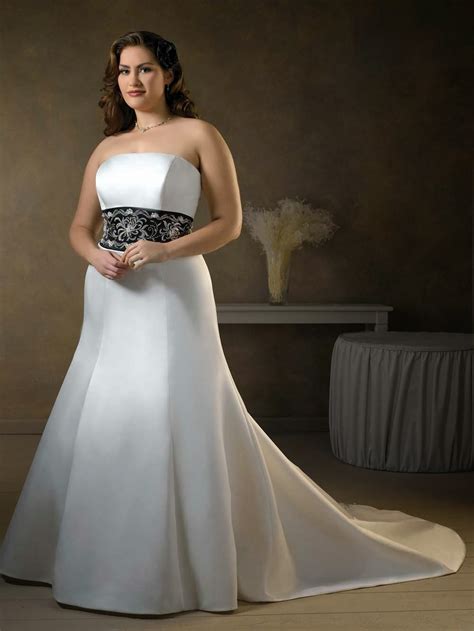 Every style is available in sizes 16w to 26w. USED WEDDING GOWN : GET HIGH QUALITY PLUS SIZE DRESS WITH ...