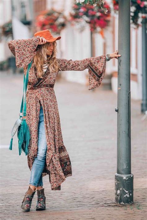 Bohemian Outfits For Summer 20 Boho Chic Essentials 2021 Fashion Canons