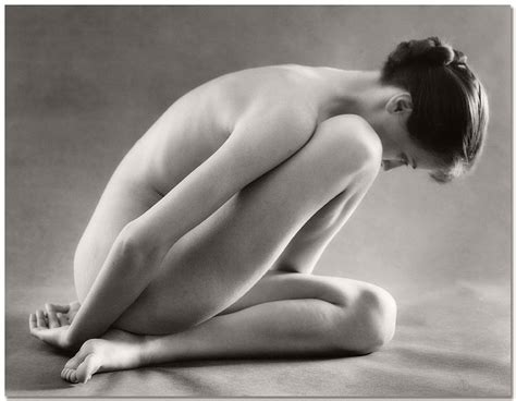 Biography Nude Photographer Ruth Bernhard Monovisions Black