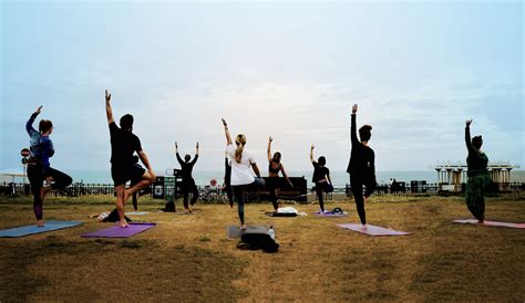 Book Online Outdoor Yoga Classes In Brighton