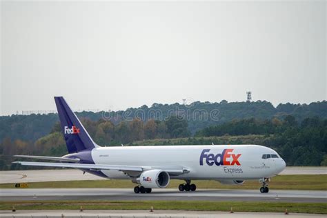 Fedex Cargo Jet Editorial Stock Image Image Of Plane 268236549