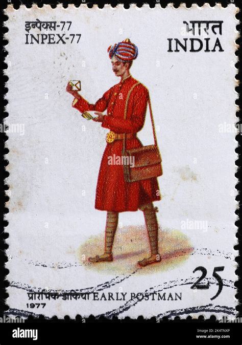Early Indian Postman On Vintage Postage Stamp Stock Photo Alamy
