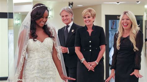 Say Yes To The Dress Atlantas Lori Allen Trips On Wedding Gown