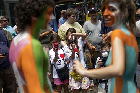 Troubled Body Paint Artist Makes Return In Nyc 2 Cn