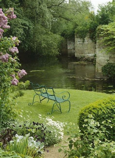40 Fantastic Cottage Garden Ideas To Create Cozy Private Spot