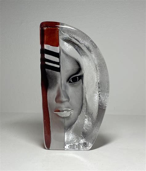 Mats Jonasson For Maleras Sweden Crystal Sculpture Enora Red 19 Cm