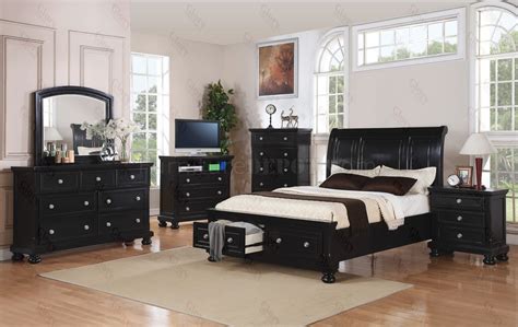 To bring you the highest quality and most comprehensive set of bedroom furniture options possible, bassett's designers have been hard at work, leaving no stone unturned in the process. G7025 Bedroom in Black w/Optional Items