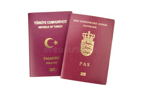 Turecki i Duński paszport obraz stock Obraz złożonej z dani 77275445