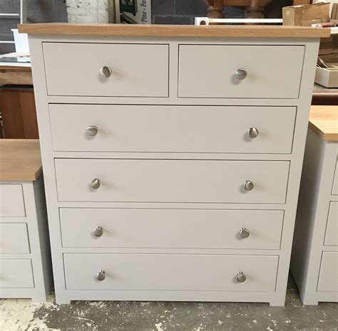 Chest Of Drawers 2 Over 4 Painted In French Gray With A 30 Mm Solid