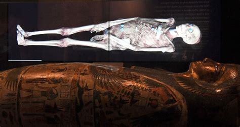 new technology virtually unwraps egyptian mummies daily sabah