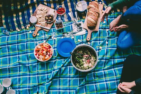 🎙 Post Podcast Keep Your Picnics Safe With These Tips