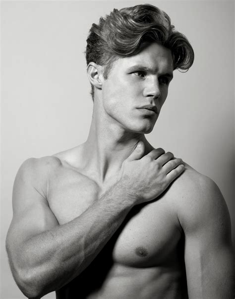 Mode Models Blog Brett Kallio By Harol Baez