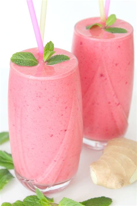 Orange Pineapple Berry Smoothie Recipe