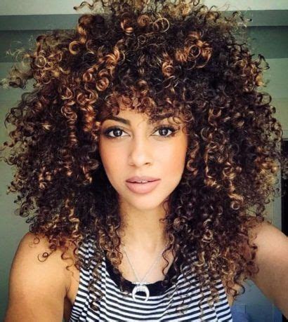 On the other hand men with straight hair who desire for the stylish and lively curly hair can get small curls and waviness in their hair with some. Do Your Curls Need A Moisturizing Or A Sealing Oil ...
