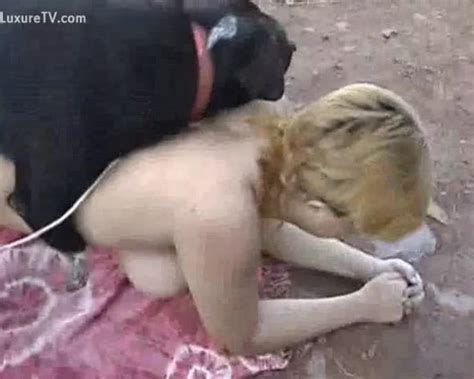 Hot Mother Id Like To Fuck Getting Screwed By Black Dog