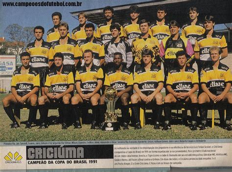 Goiás esporte clube is a brazilian sports club, best known for its association football team, located in the city of goiânia, capital city of the brazilian state of goiás. Pin on 1990s Football