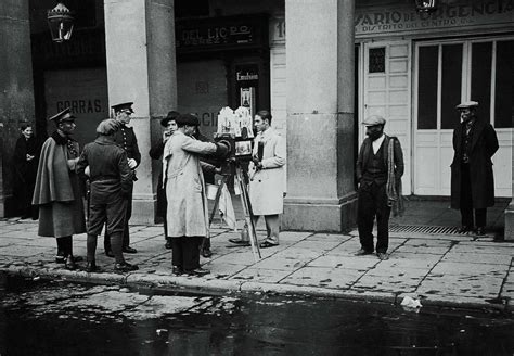 Fotografías antiguas: ¡Mira al pajarito! - Secretos de Madrid