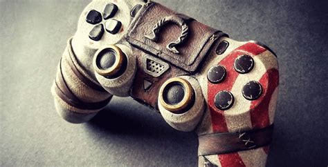 God of war, the critically acclaimed 2018 ps4 title from santa monica studio, has pulled in over half a billion dollars in revenue for sony. This God Of War PS4 Controller Is Absolutely Insane