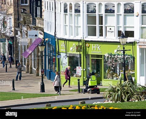Montpellier Parade In Harrogate North Yorkshire England Uk Stock