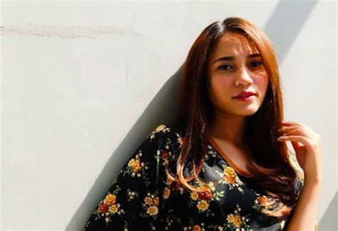 Klarifikasi Tiffani Mahasiswi Yang Minta Jadi Istri Kedua Sandiaga Kumparan Com