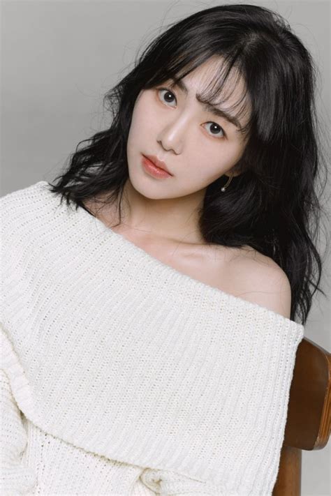 Mina has acted in television dramas, including modern farmer and all about my mom. Fans Worry About Former AOA Member Mina After Latest ...