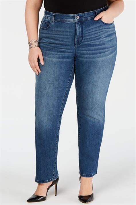 16 Best Plus Size Jeans In Every Style 2020
