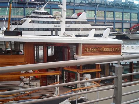 Classic Harbor Line~champagne City Lights Cruise Sponsored The