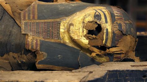 Scientists Open 2500 Year Old Mummy Coffin Cbs News