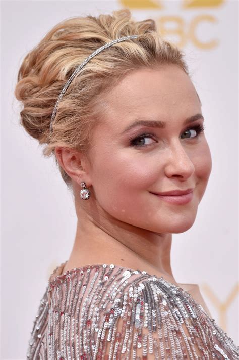 2014 Emmy Awards Beauty Which Celebrity Had The Best Hair And Makeup Of The Night Vote Glamour