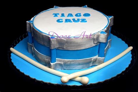 Drummer Cake Decorated Cake By Magda Martins Doce Art Cakesdecor