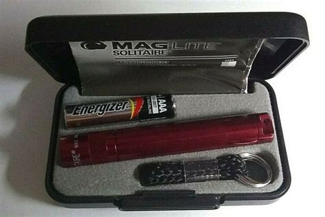 Maglite Flashlight Incandescent Solitaire Aaa Red In Pres Box And Battery