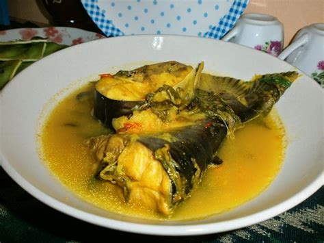 In malaysia, tempoyak is an essential ingredient for gulai tempoyak ikan patin (pangasius fish tempoyak curry)6 and for cooking soup with tang hoon or glass noodles.5 temerloh in pahang is. Gulai tempoyak ikan patin. the best - Picture of Islah ...