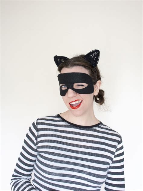 Cat Burglar Costume Ideas For Men