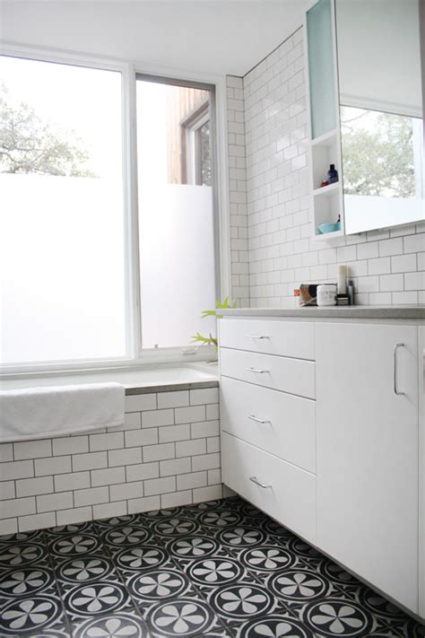 Black And White Bathroom Floor Tile Patterns