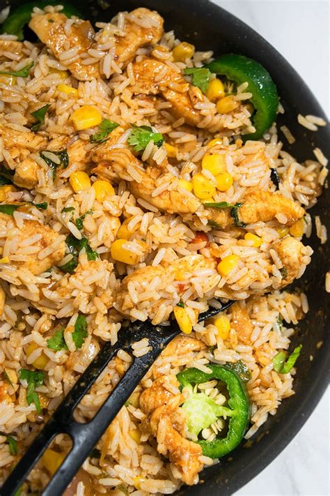 Instant rice and canned chicken and condensed soup make this an almost instant preparation, one even your kids can make. One Pot Chicken and Rice | One Pot Recipes