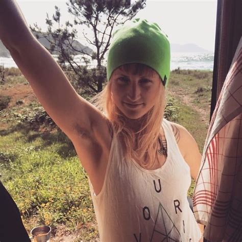 Hairy Armpits Is The Latest Womens Trend On Instagram