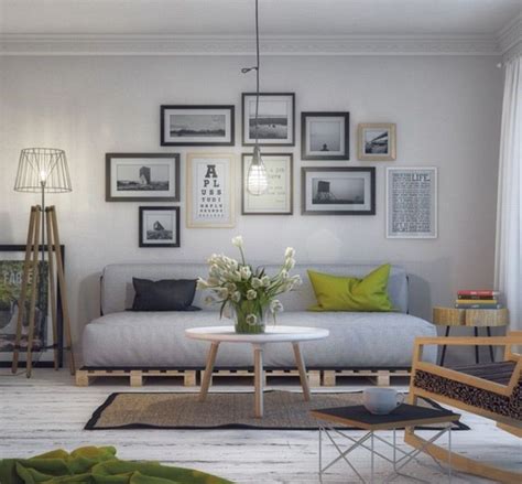 On part ainsi à la découverte des meilleurs exemples de mobilier diy pour apprendre comment fabriquer un canapé, fauteuil,. Canape Palette Interieur Meuble En Palette 34 Idées ...