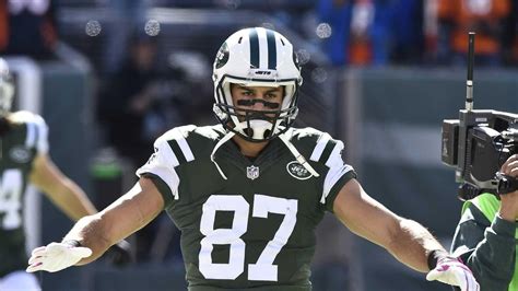 Eric Decker Says He S Better Receiver Now That Jets Added Brandon