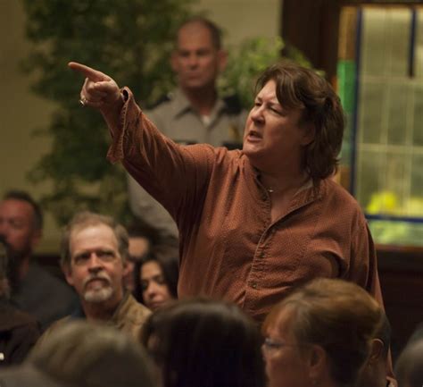 Justified Margo Martindale In Una Scena Dell Episodio The Spoil 229137 Movieplayer It