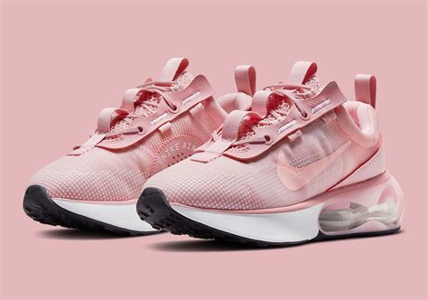 White Pink Nike Air Maxsave Up To 15