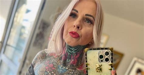 Tattooed Gran Strips Fully Naked To Flaunt K Inkings That Cover