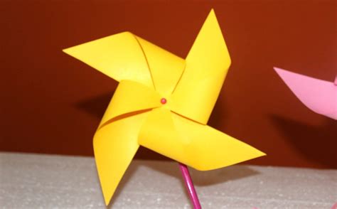 13free How To Make An Origami Windmill Proyecto