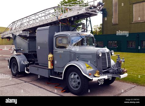 Old Fire Engine High Resolution Stock Photography And Images Alamy Ade