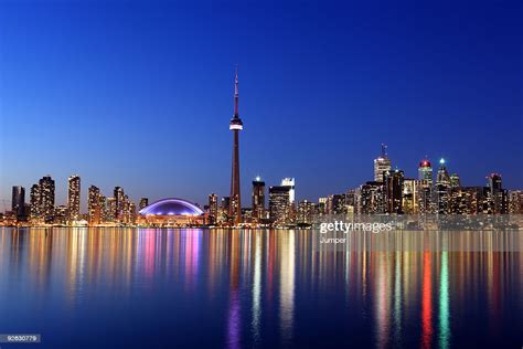 Toronto Skyline At Night Ontario Canada High Res Stock Photo Getty Images