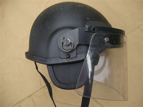 Sas Ac100 Composite Helmet Page 2