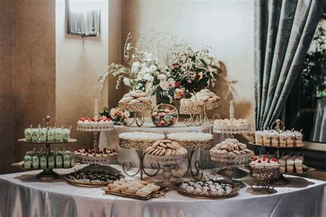 Learn how to set a table, from a basic table setting, to an informal table setting for a casual dinner party, to a formal place setting for a holiday. Sofia Ballroom | NOOR