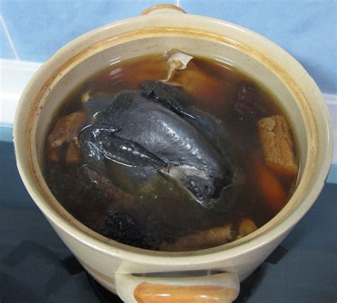 Did you make this chinese herbal silkie chicken soup recipe? Mum's Yummy Recipe: Black Chicken Herbal Soup