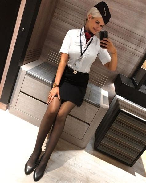Pin By Ar On Stewardess Sexy Flight Attendant Flight Attendant Uniform Air Hostess Uniform